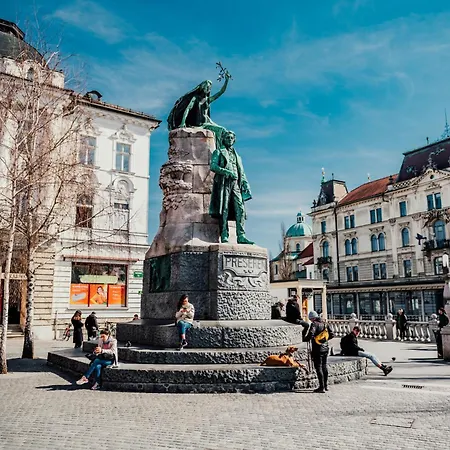 Valle Center Ljubljana