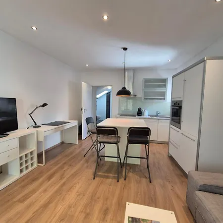 Valle Center * ليوبليانا