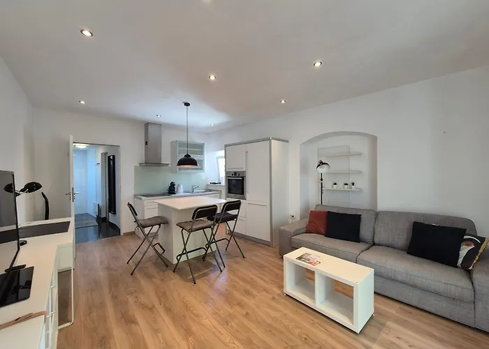 Valle Center Apartma