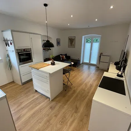 Valle Center Apartma