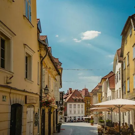 Valle Center Apartma Ljubljana