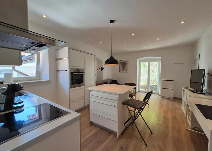 Valle Center * Liubliana